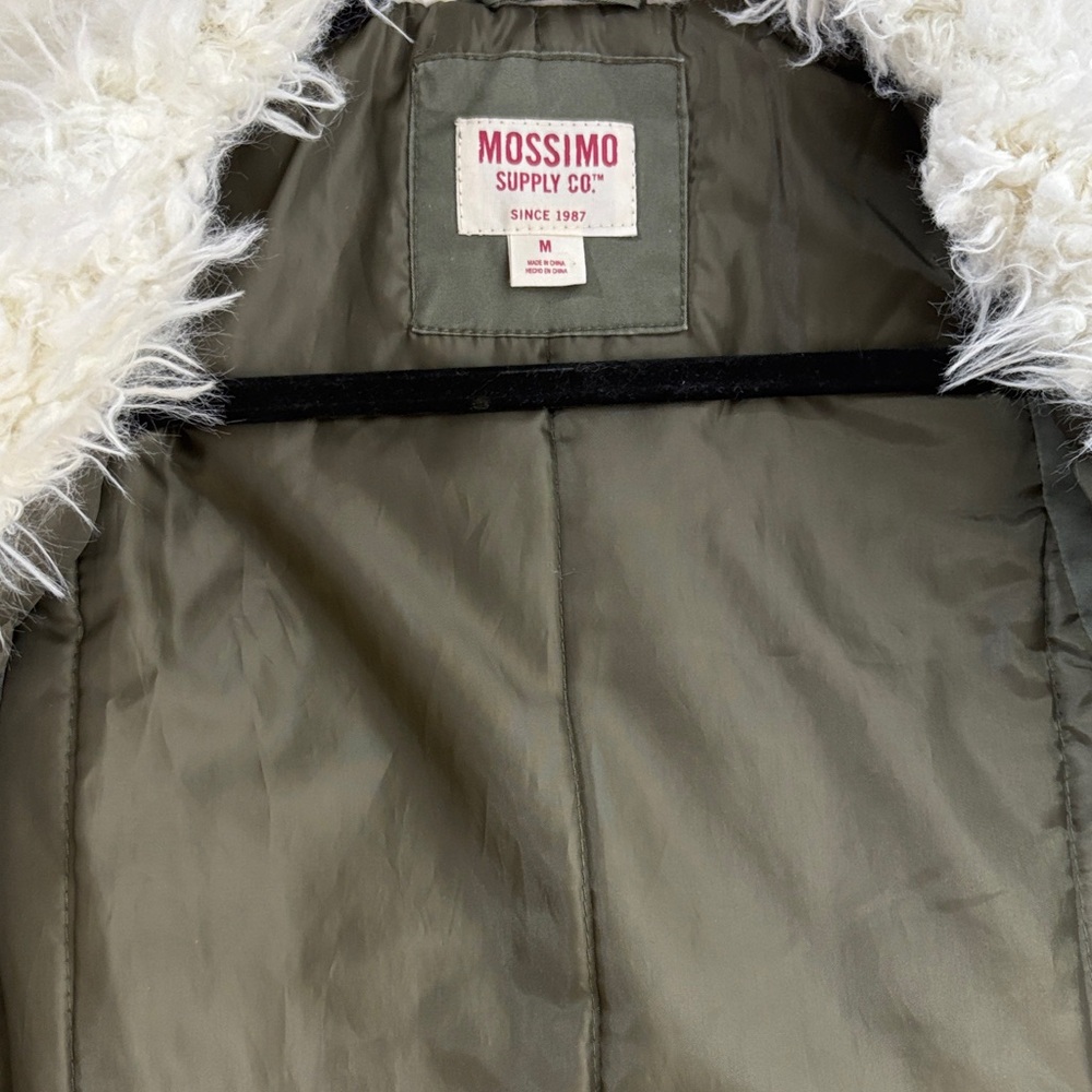 Mossimo Supply Co. Women's Olive Green Vest with Faux Fur Collar - Picture 9 of 10